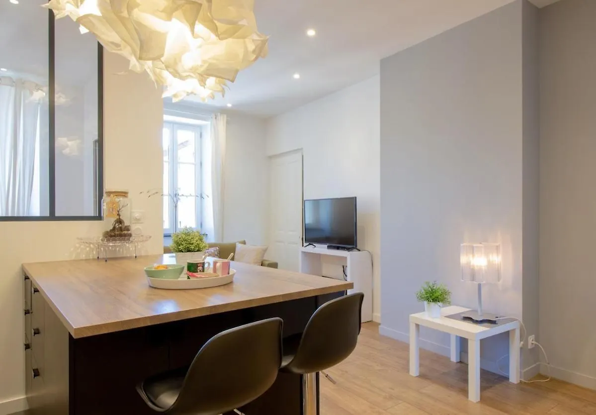 Apartment New Sainte-Claire Vieille Ville Annecy
