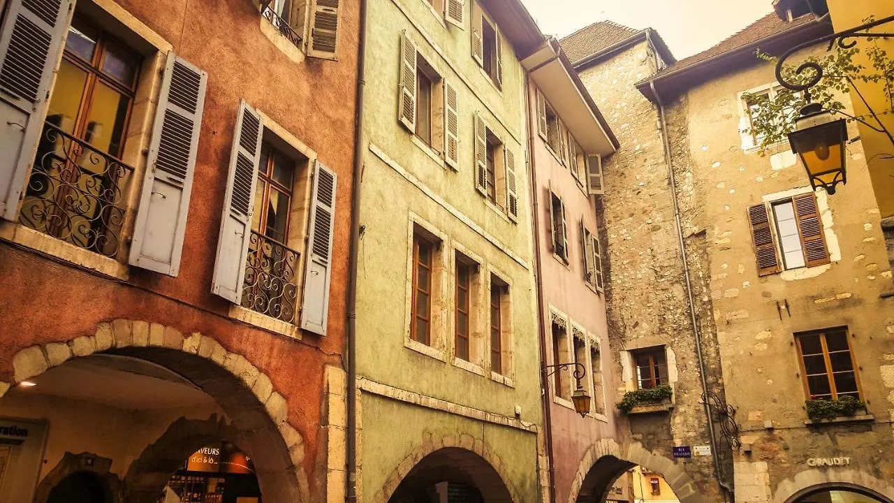New Sainte-Claire Vieille Ville Annecy France